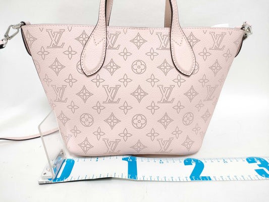 LOUIS VUITTON M23196 Mahina M23196 Blossom PM Handbag