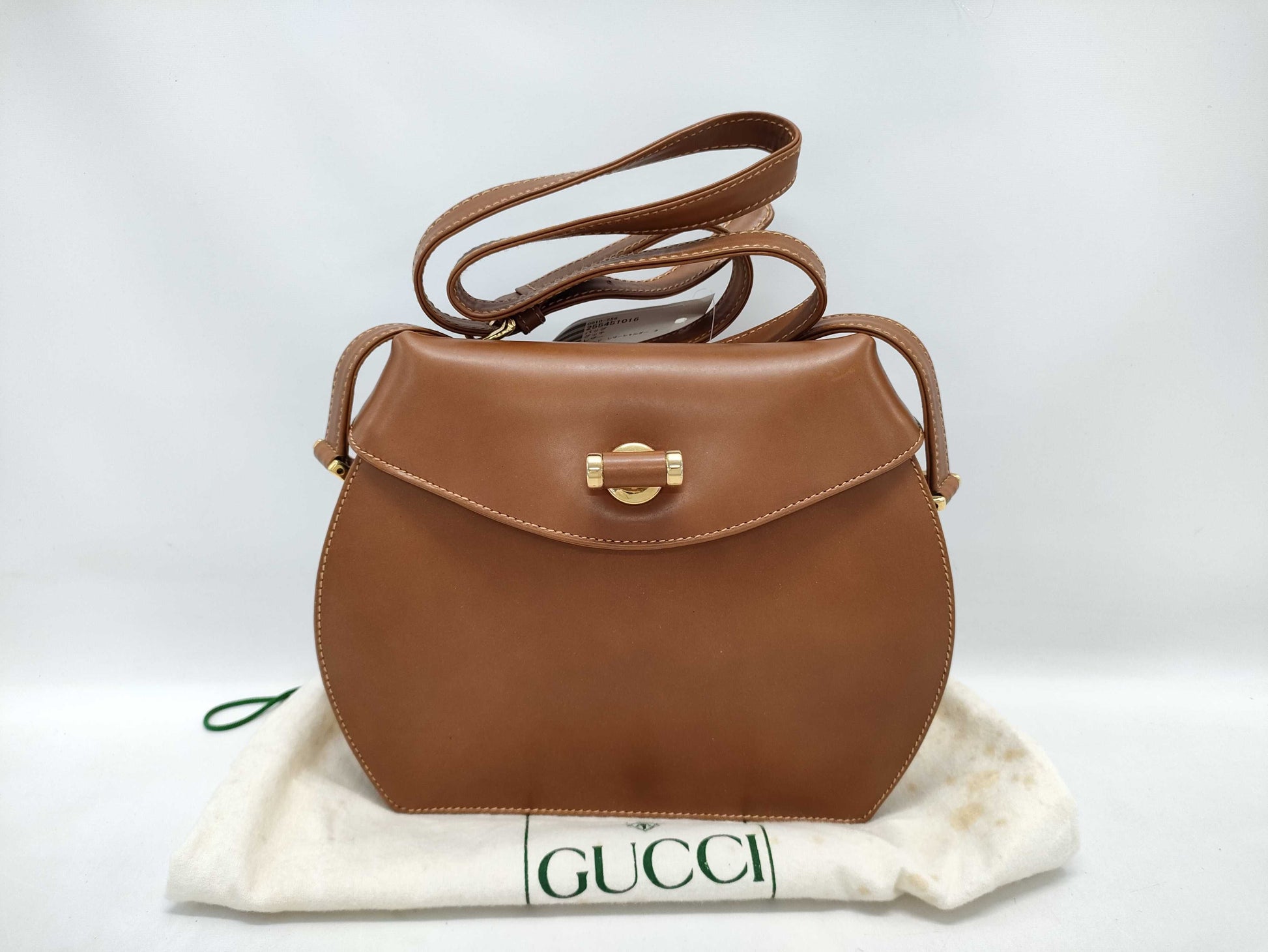 GUCCI Old Leather Shoulder Turnlock Shoulder Bag