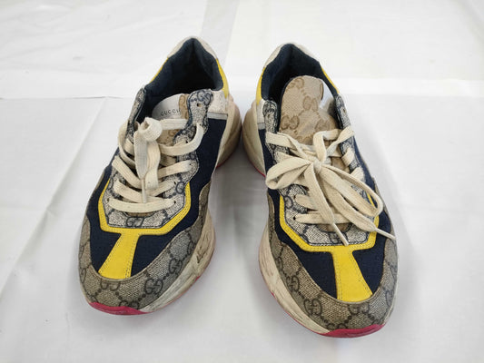 GUCCI size 6 sneakers