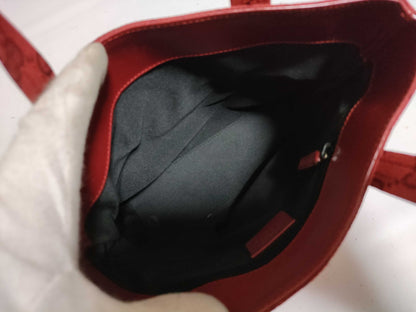 GUCCI GG Canvas 002.1079 Handbag Red
