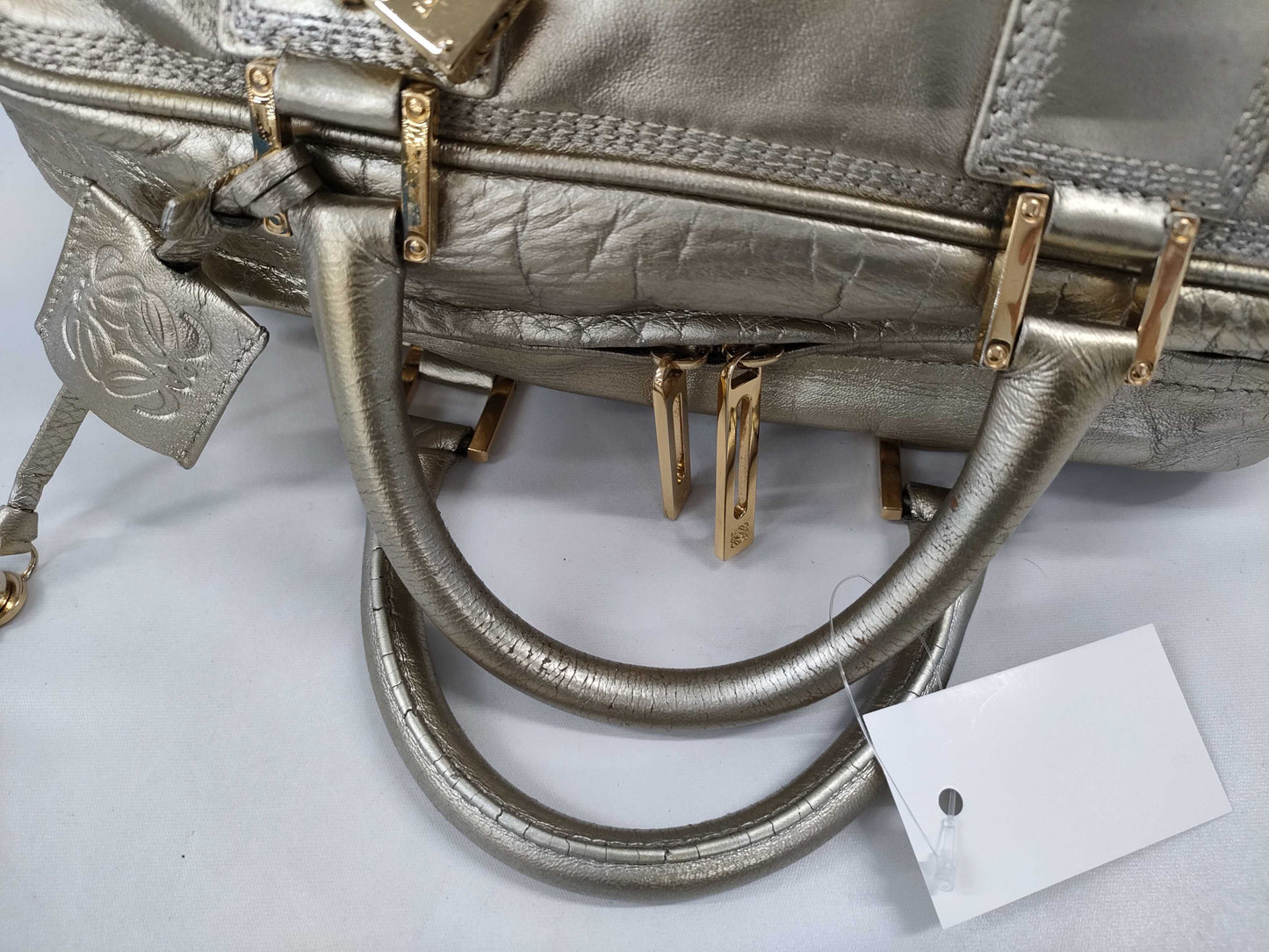 LOEWE Amazona 28 Leather Handbag
