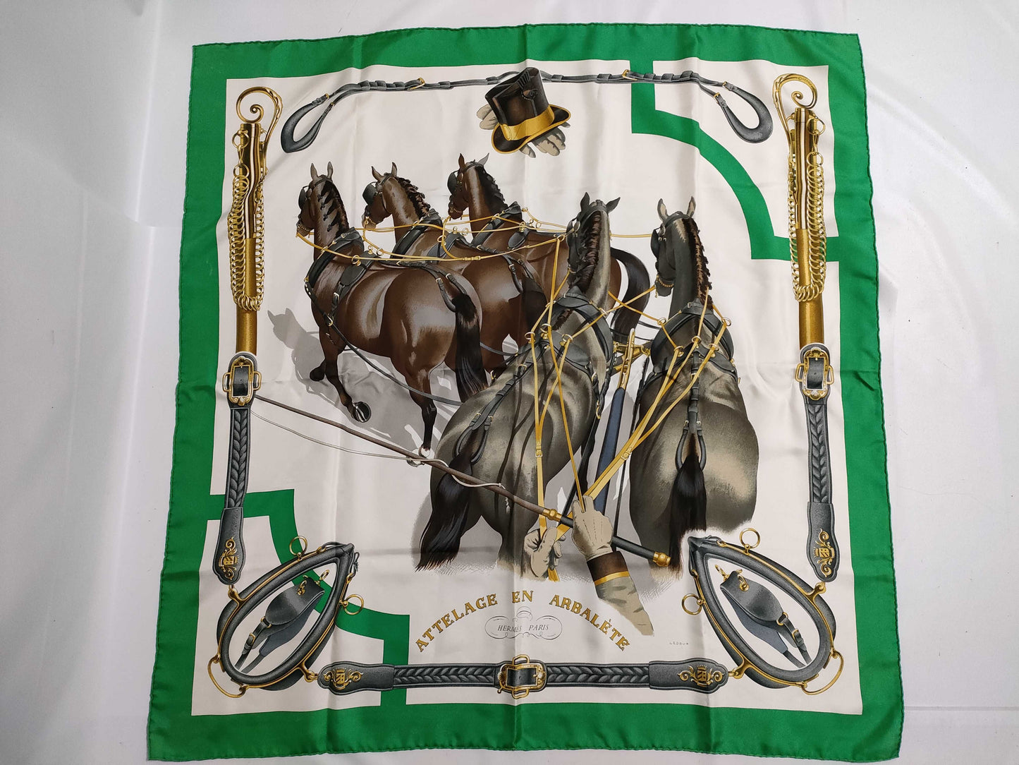 HERMES Carré 90 ATTELAGE EN ARBALETE Scarf