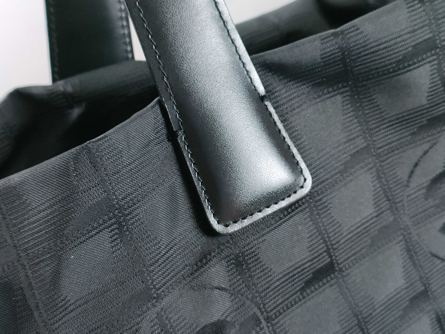 CHANEL New Travel Line No. 9 Tote Bag