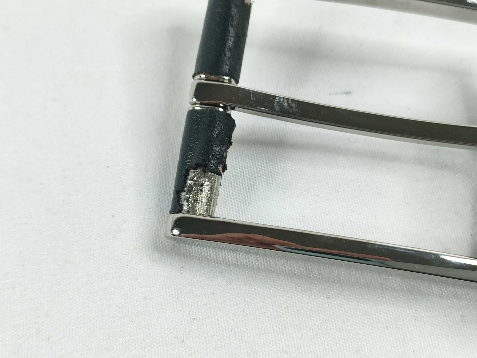 LOUIS VUITTON Epi M9892/Santeur/95/39 Belt