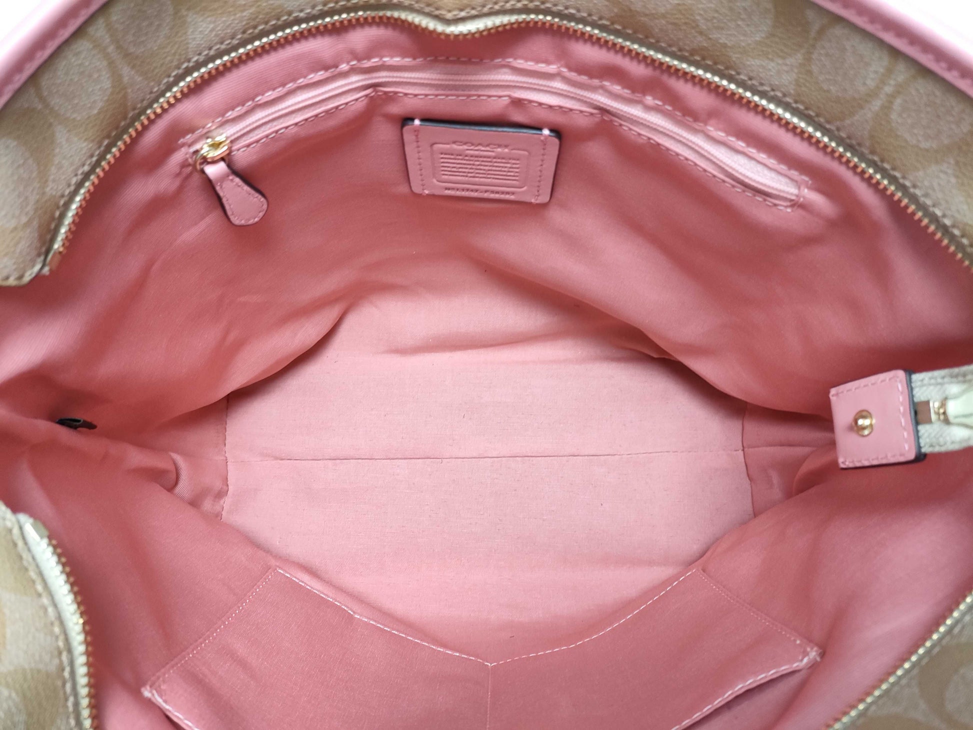 COACH Signature Tote Bag
