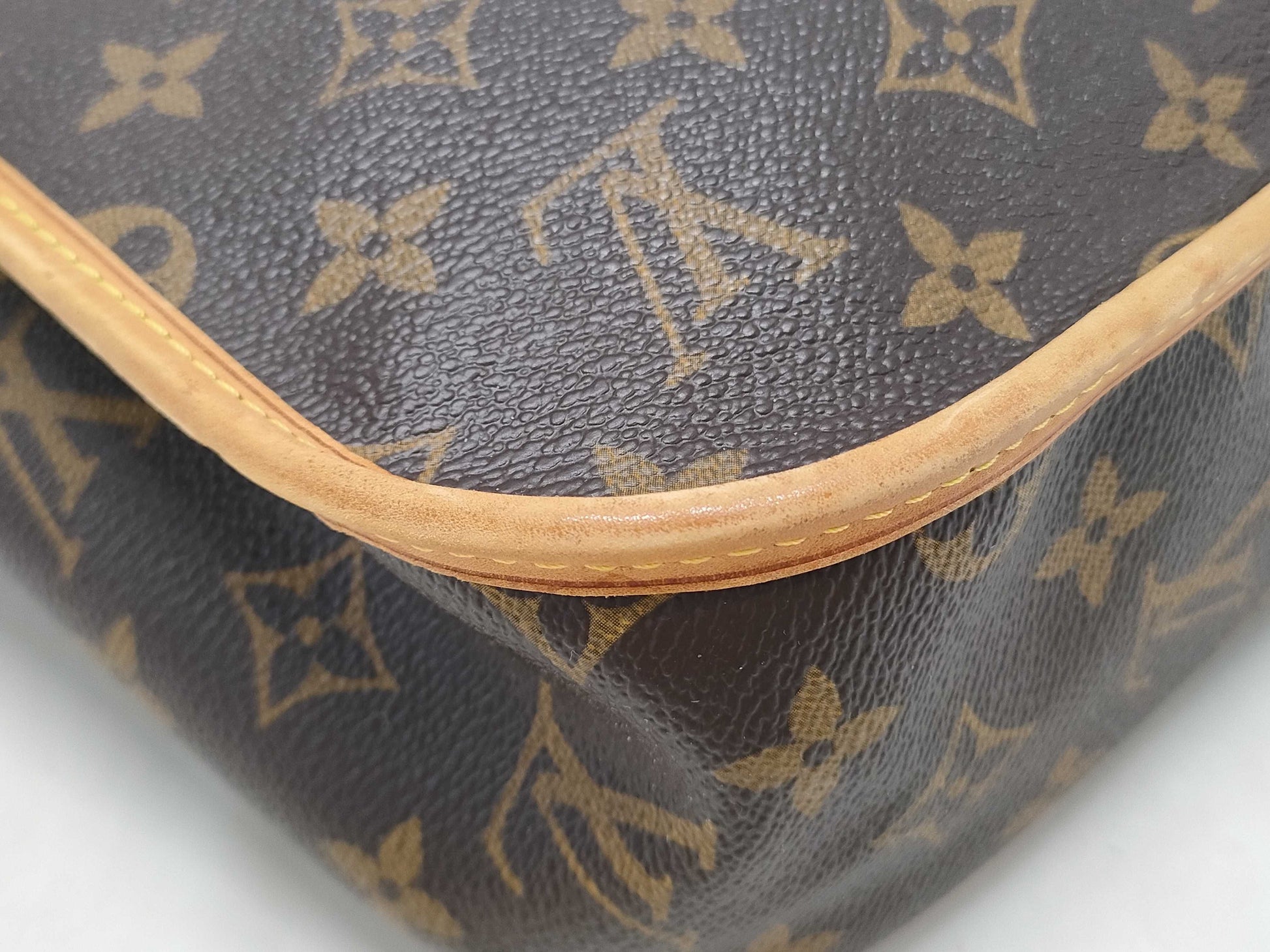 LOUIS VUITTON Monogram M40105 Messenger Bosphor Shoulder Bag