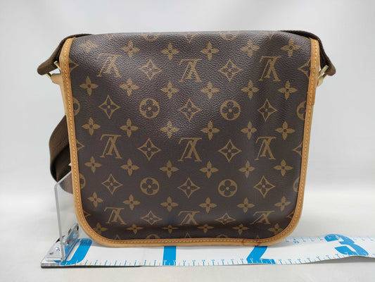 LOUIS VUITTON Monogram M40105 Messenger Bosphor Shoulder Bag