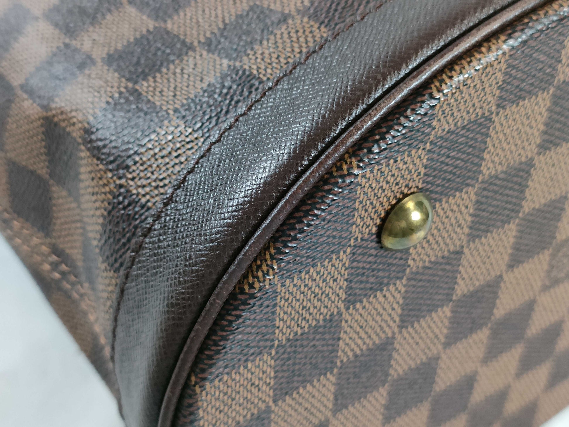 LOUIS VUITTON N42240 Damier Bucket PM Tote Bag with Pouch