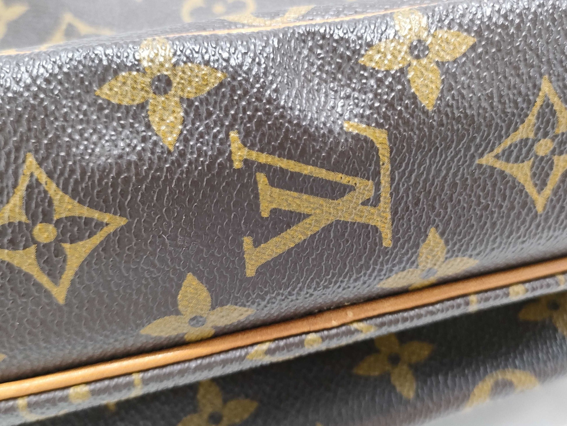 Dunhill Monogram Long Wallet Shoulder Bag