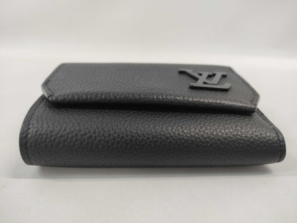 LOUIS VUITTON Aerogramme Portefeuille Pilot M81740 Wallet