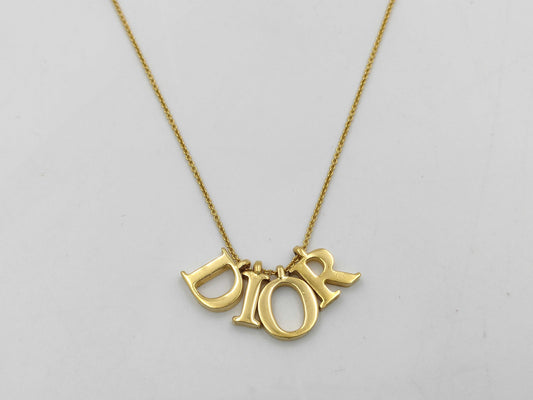Dior logo necklace necklace