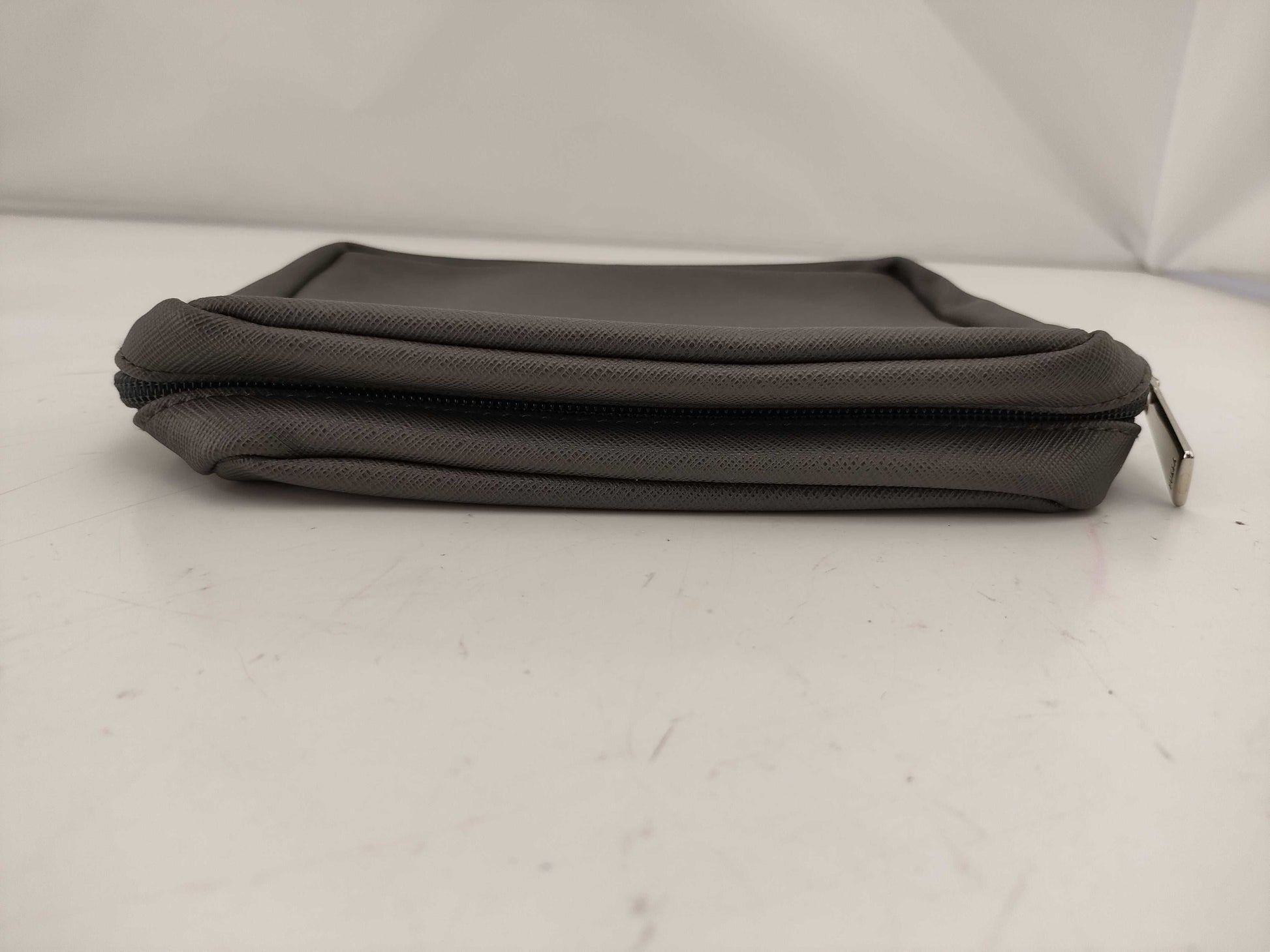 FENDI Deterioration/Ferragamo Perfume/FURLA 3-Piece Pouch
