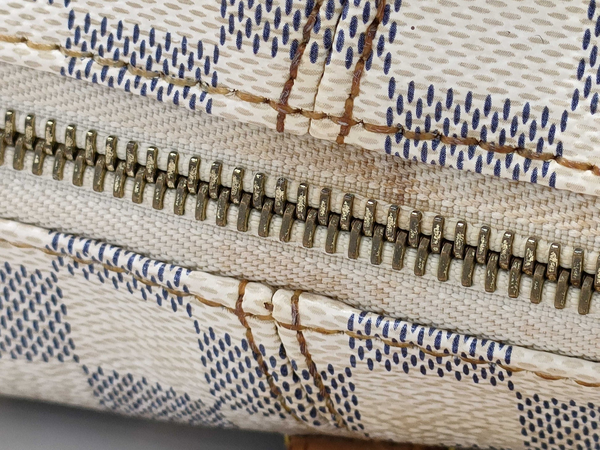 LOUIS VUITTON Damier Azur N51261 Totally PM Tote Bag