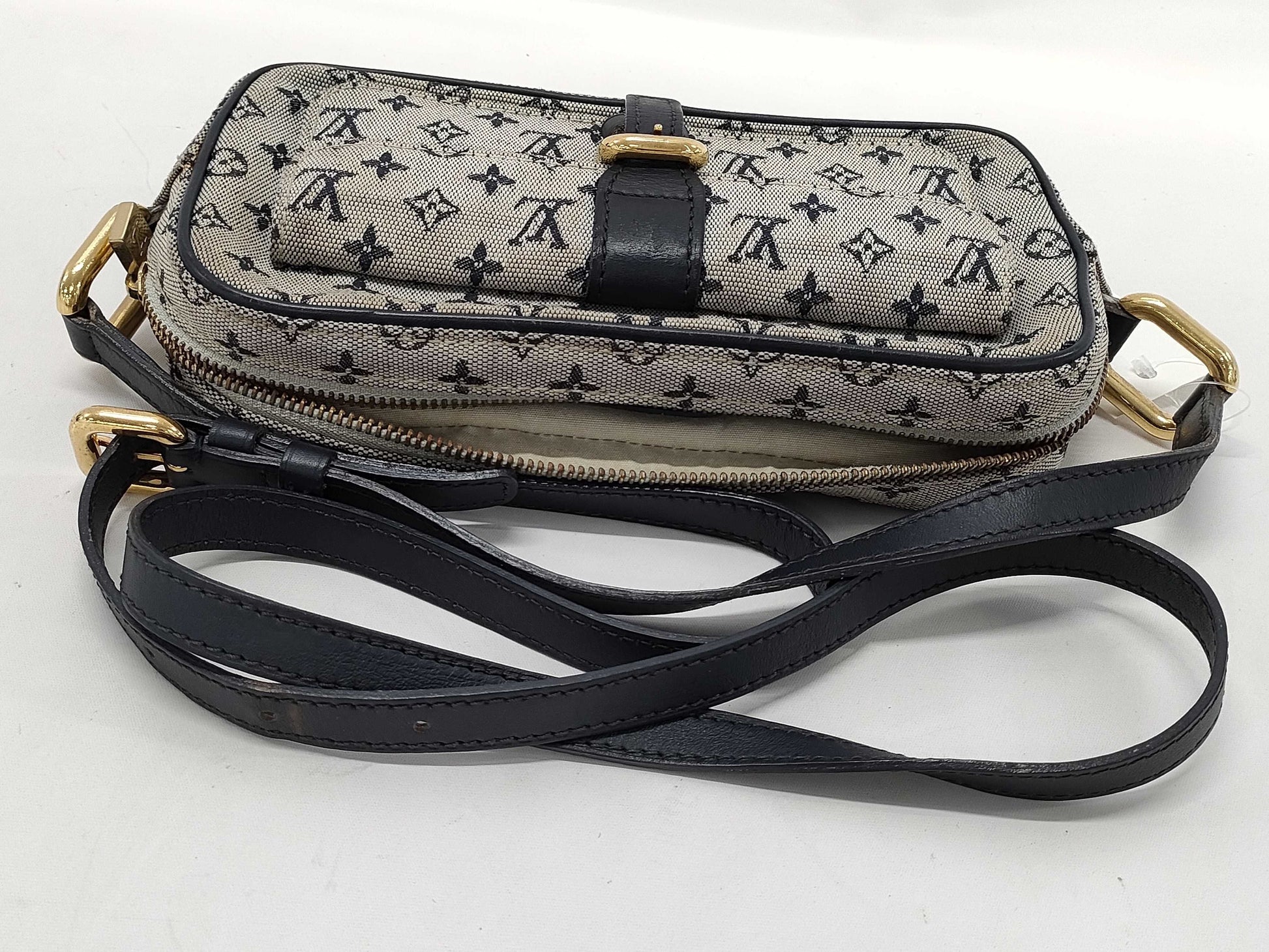 LOUIS VUITTON Monogram Minilan Juliette MM M92217 Shoulder Bag