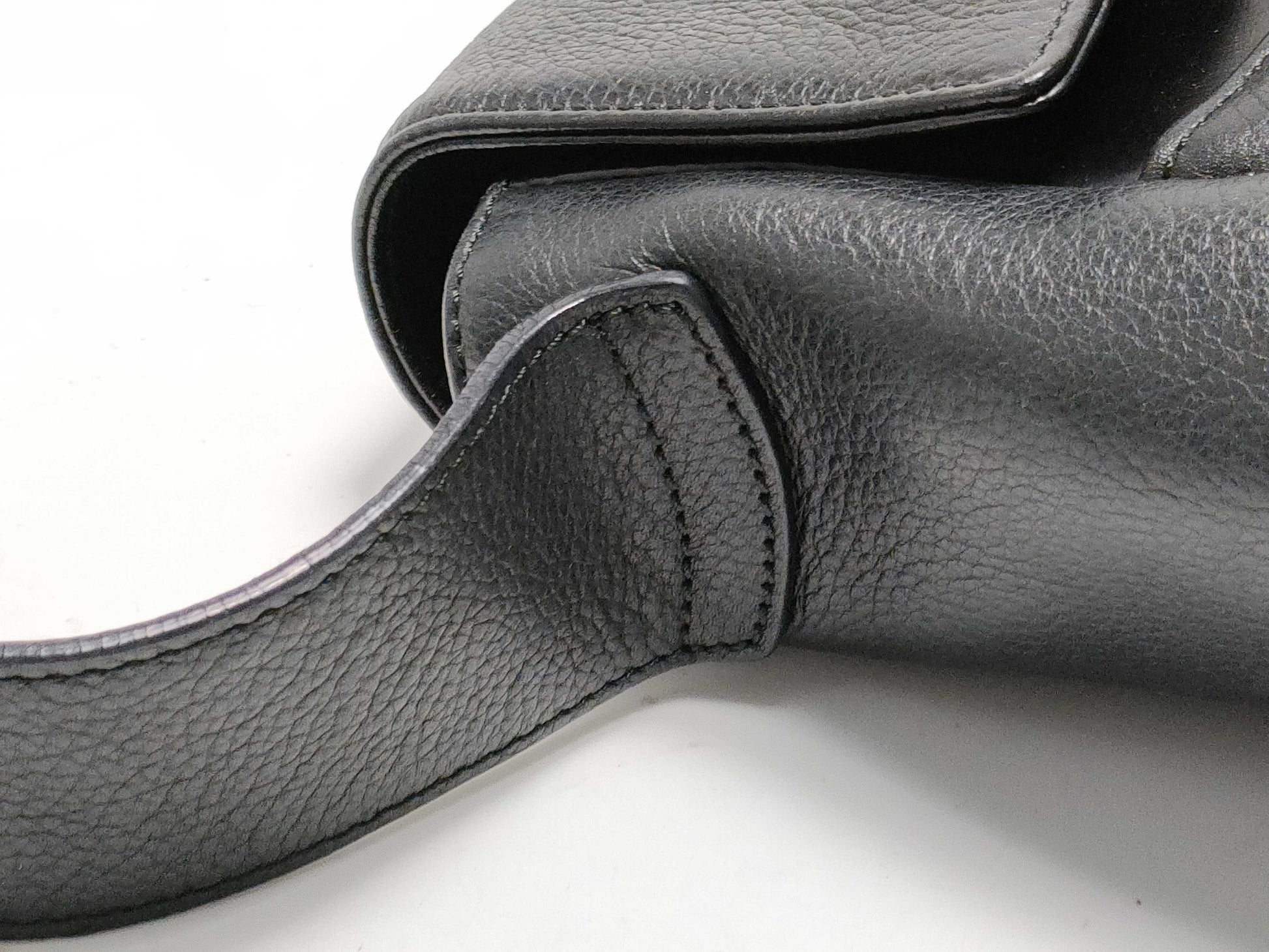 LOEWE Leather One-Shoulder Shoulder Bag