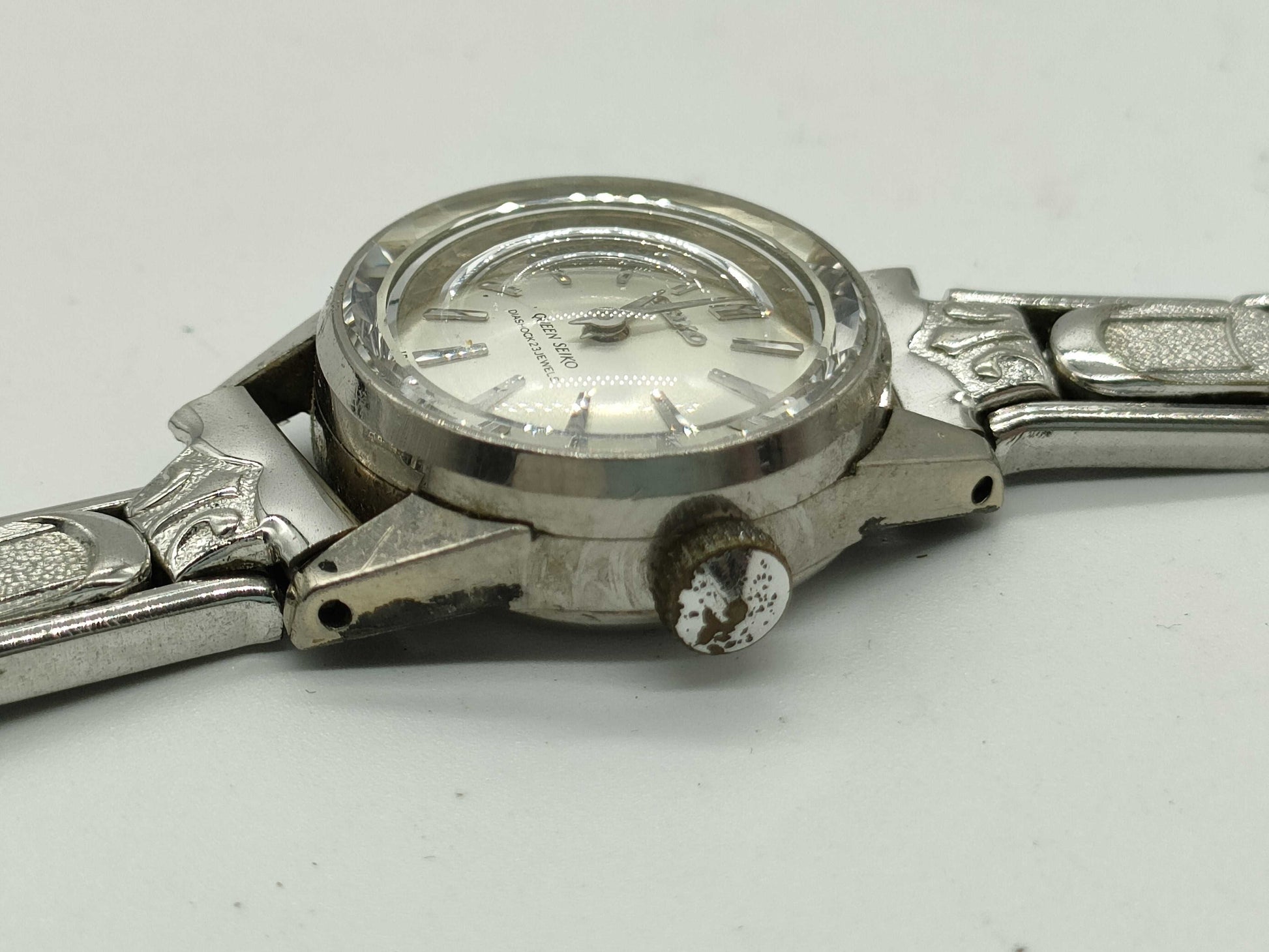 SEIKO QUEEN SEIKO Queen Seiko Diashock 23 Jewels Women's Watch