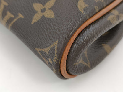 LOUIS VUITTON Monogram Eva Shoulder Bag