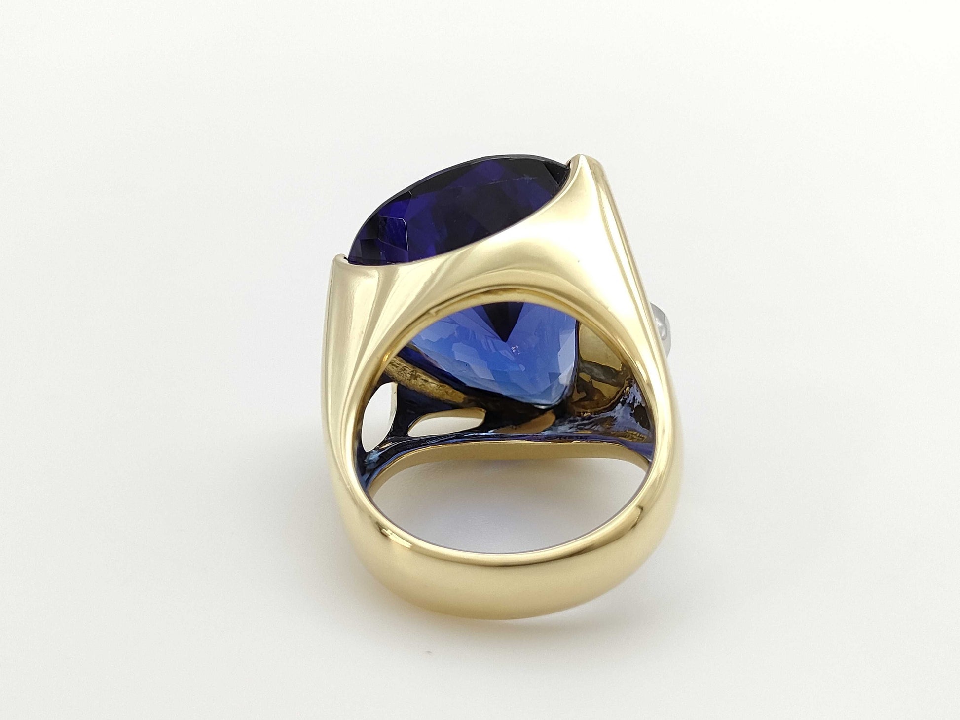 TZ21.76ct D0.22c K18/PT900 18.1g Ring 