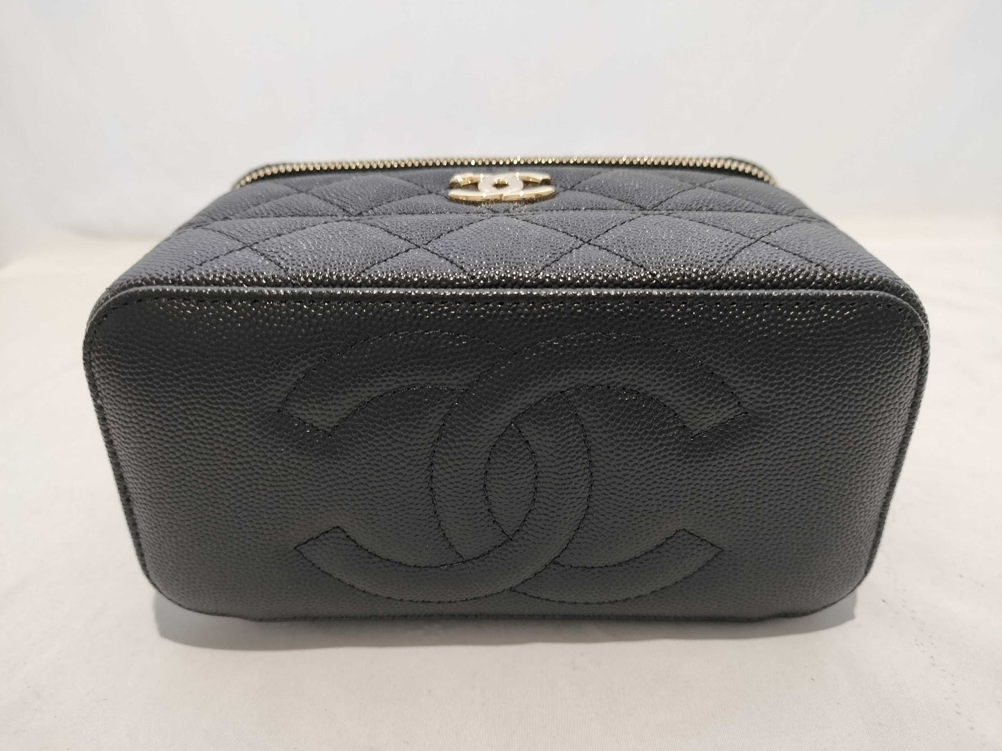 CHANEL Caviar Skin ap4404 Vanity Shoulder Bag