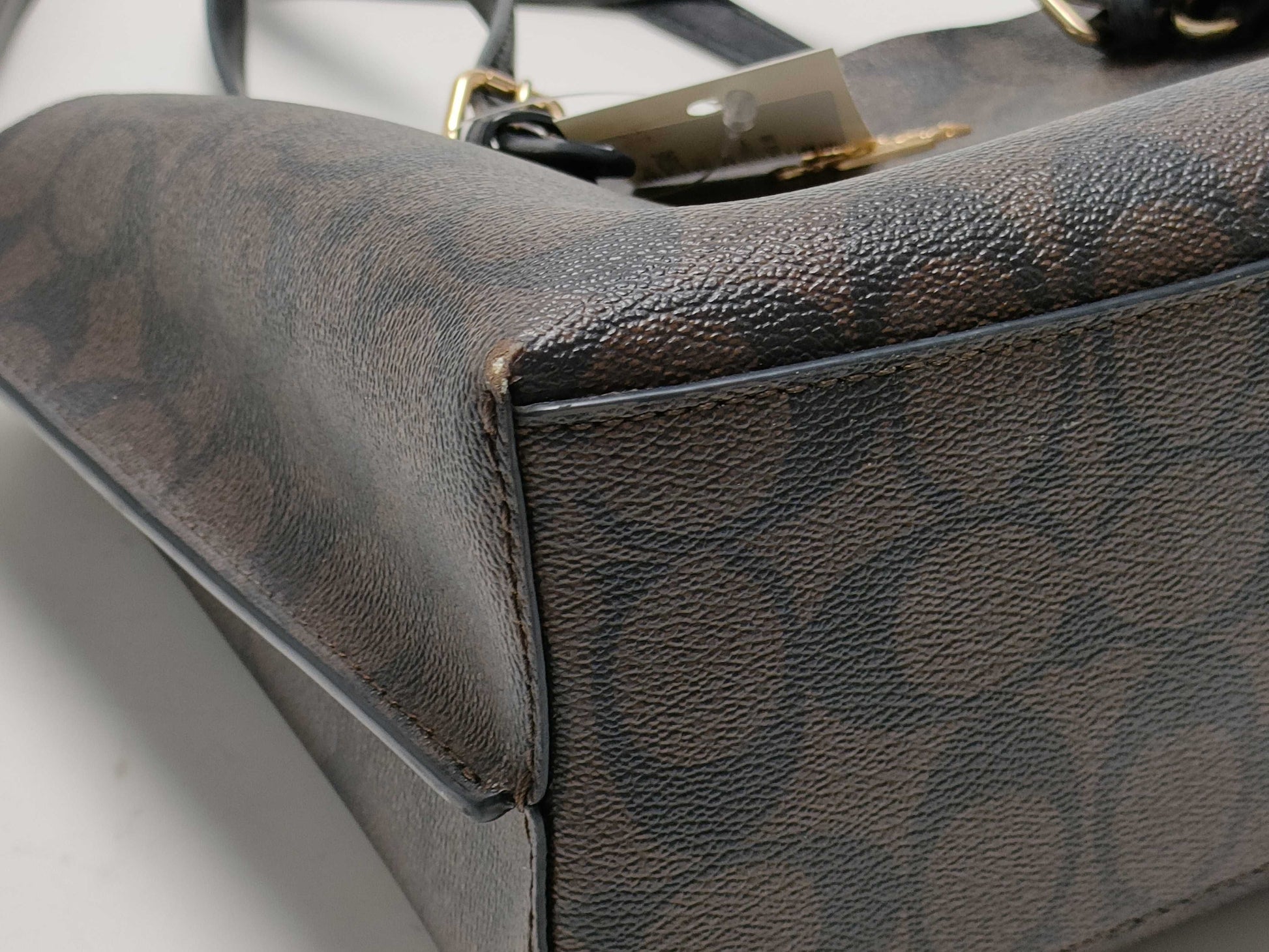 COACH Signature C4250 2-Way Shoulder Bag