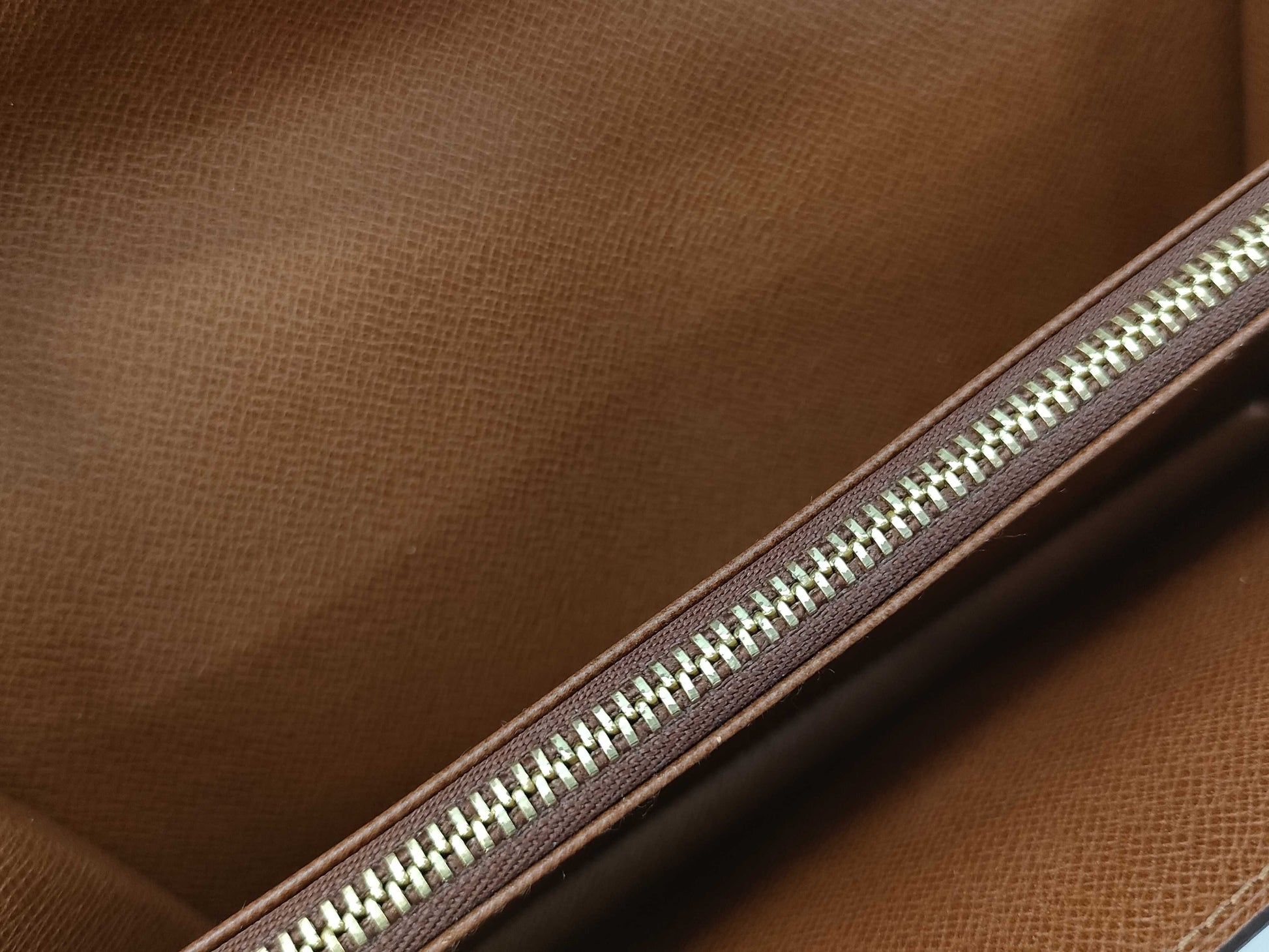 LOUIS VUITTON Monogram Old Portefeuille Sarah Wallet