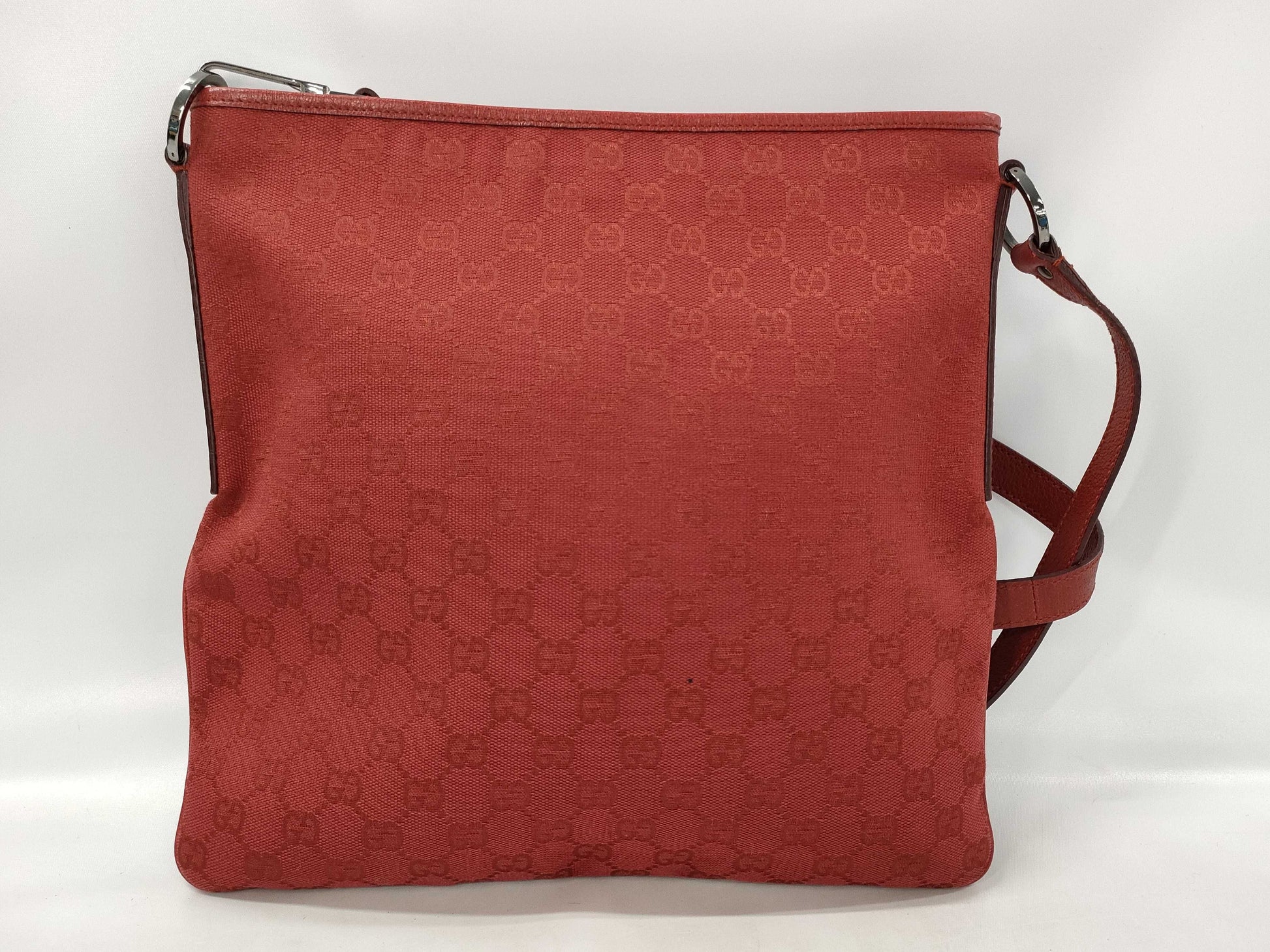GUCCI GG Canvas 1130131956 Shoulder Bag
