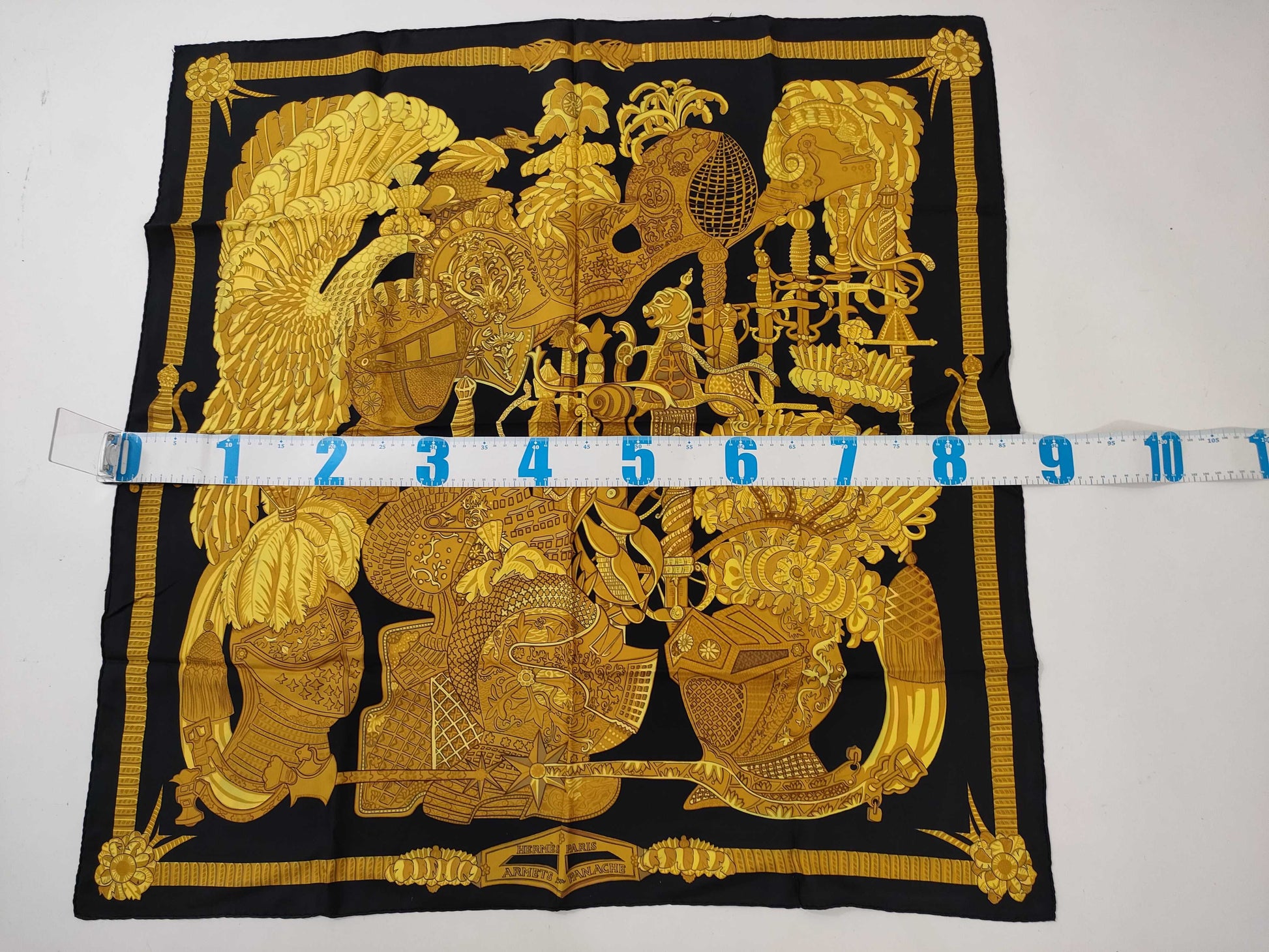 HERMES Scarf without tag