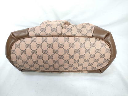 GUCCI GG Supreme handbag without shoulder strap