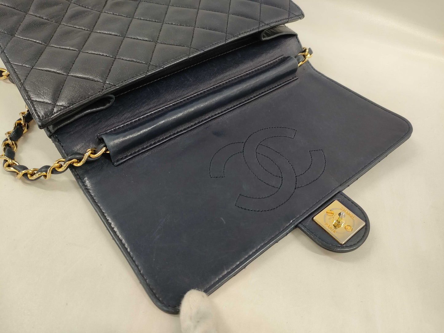 CHANEL Matelasse Matelasse Bag *Shoulder bag with no broken push lock