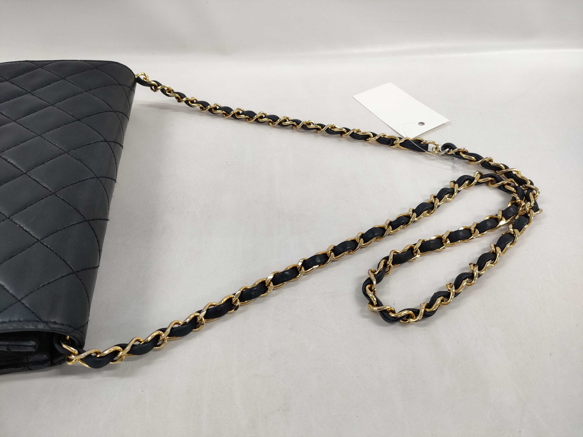 CHANEL Matelasse Matelasse Bag *Shoulder bag with no broken push lock