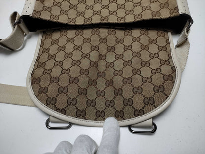 GUCCI GG canvas shoulder bag