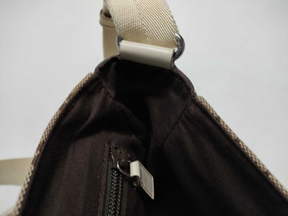 GUCCI GG canvas shoulder bag