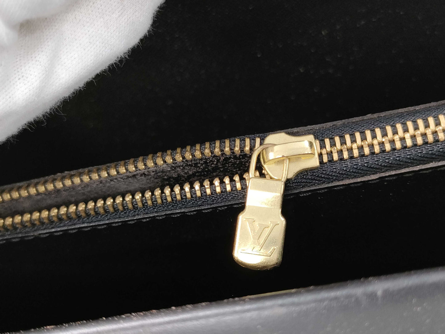 LOUIS VUITTON Epi Serviette Business Bag