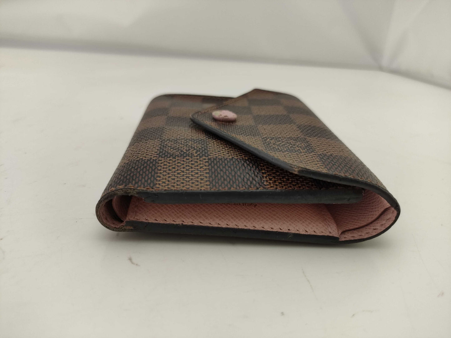 LOUIS VUITTON Damier Victorine Wallet