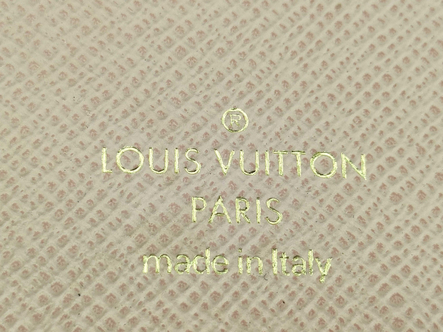 LOUIS VUITTON Damier Victorine Wallet