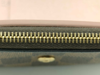 LOUIS VUITTON Damier Victorine Wallet