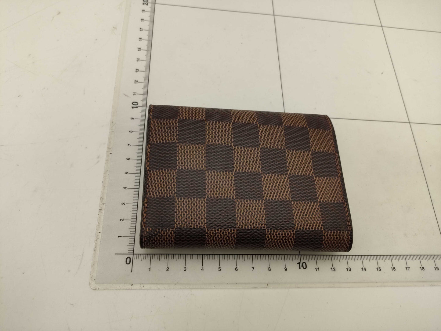 LOUIS VUITTON Damier Victorine Wallet