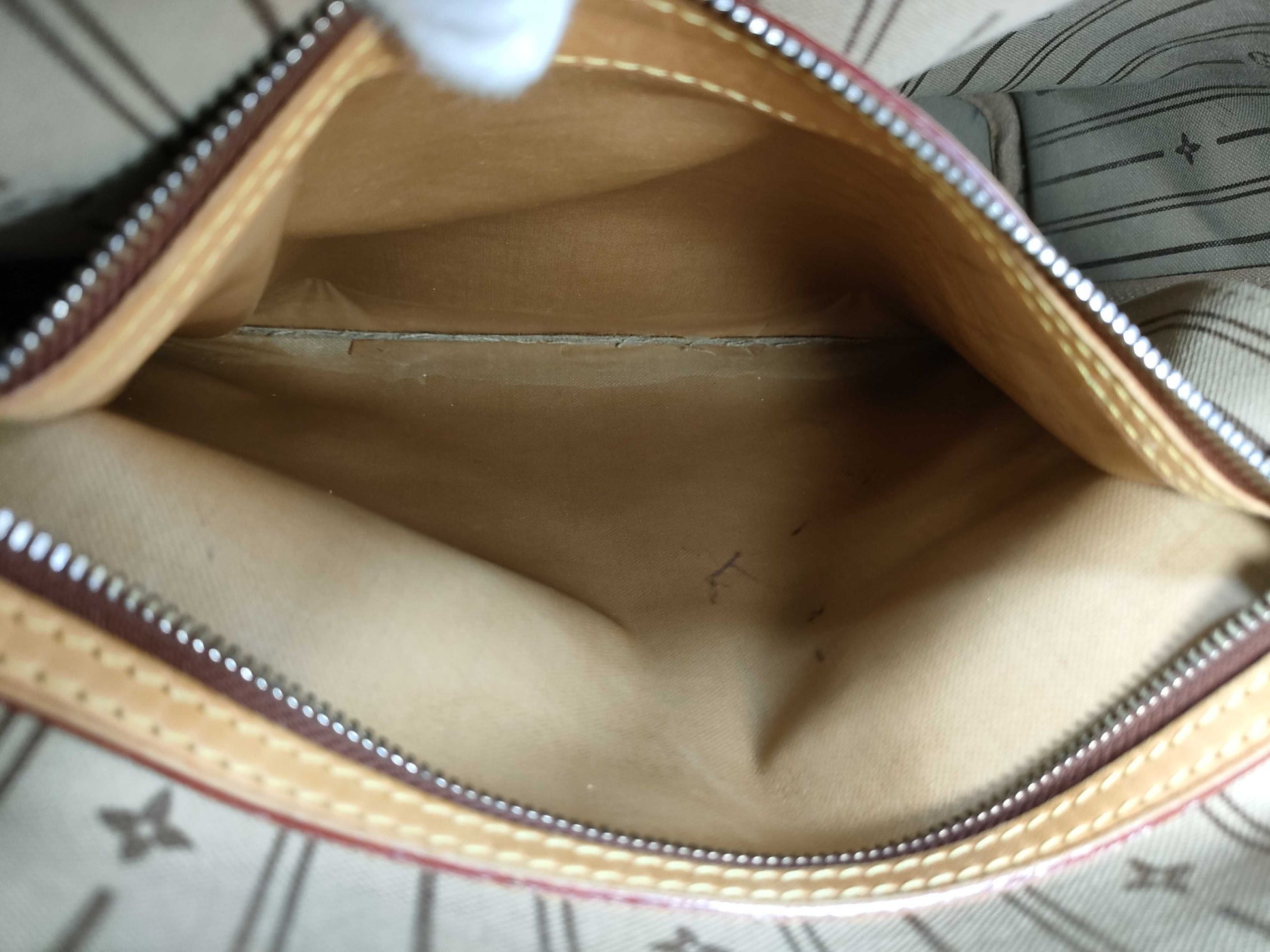 LOUIS VUITTON [Model Number] M40156 Monogram Neverfull MM Old Model Tote Bag