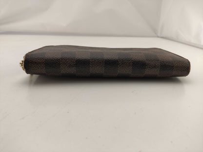 LOUIS VUITTON Damier Zippy Wallet