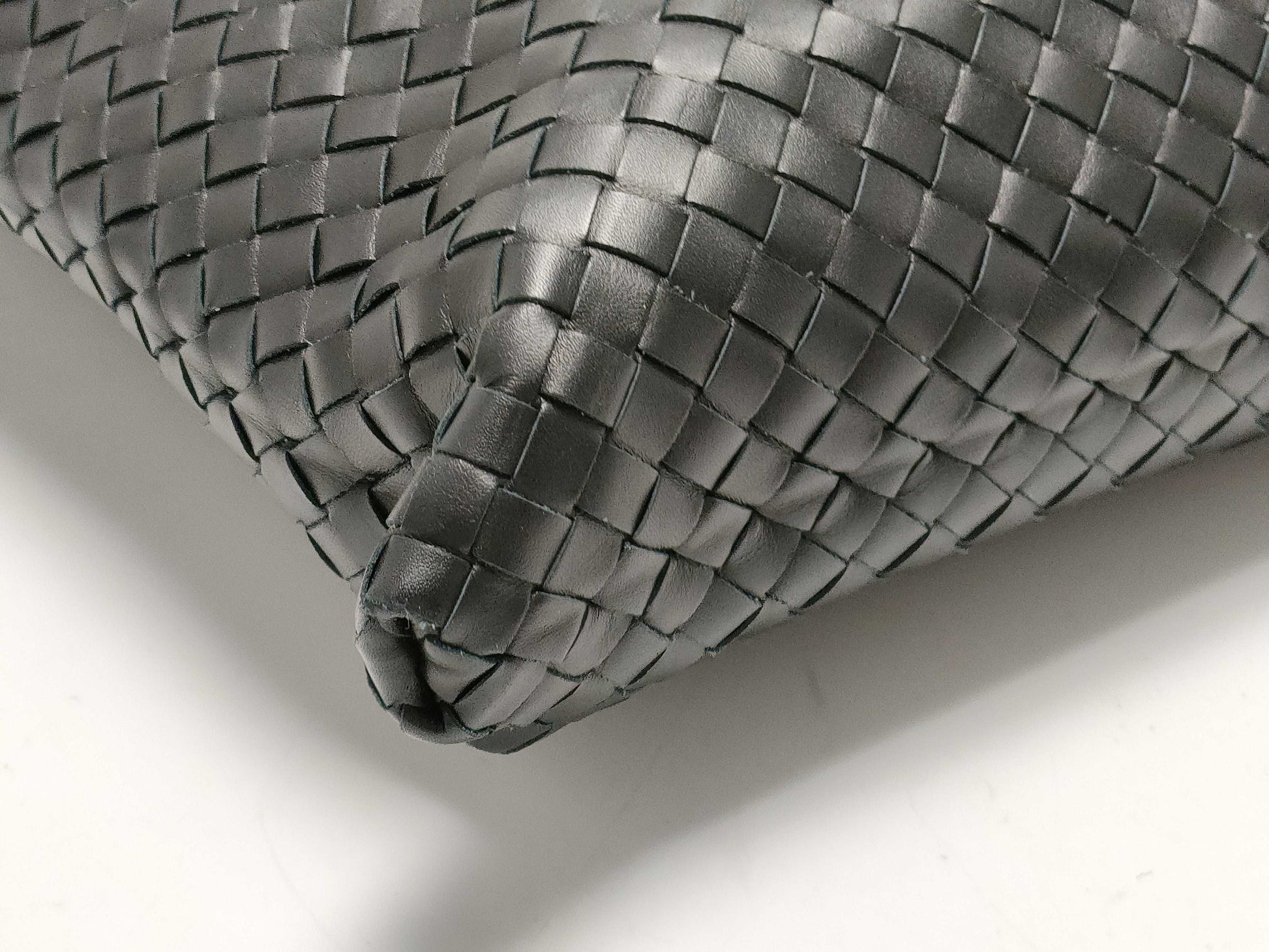 BOTTEGA VENETA Intrecciato Shoulder Bag