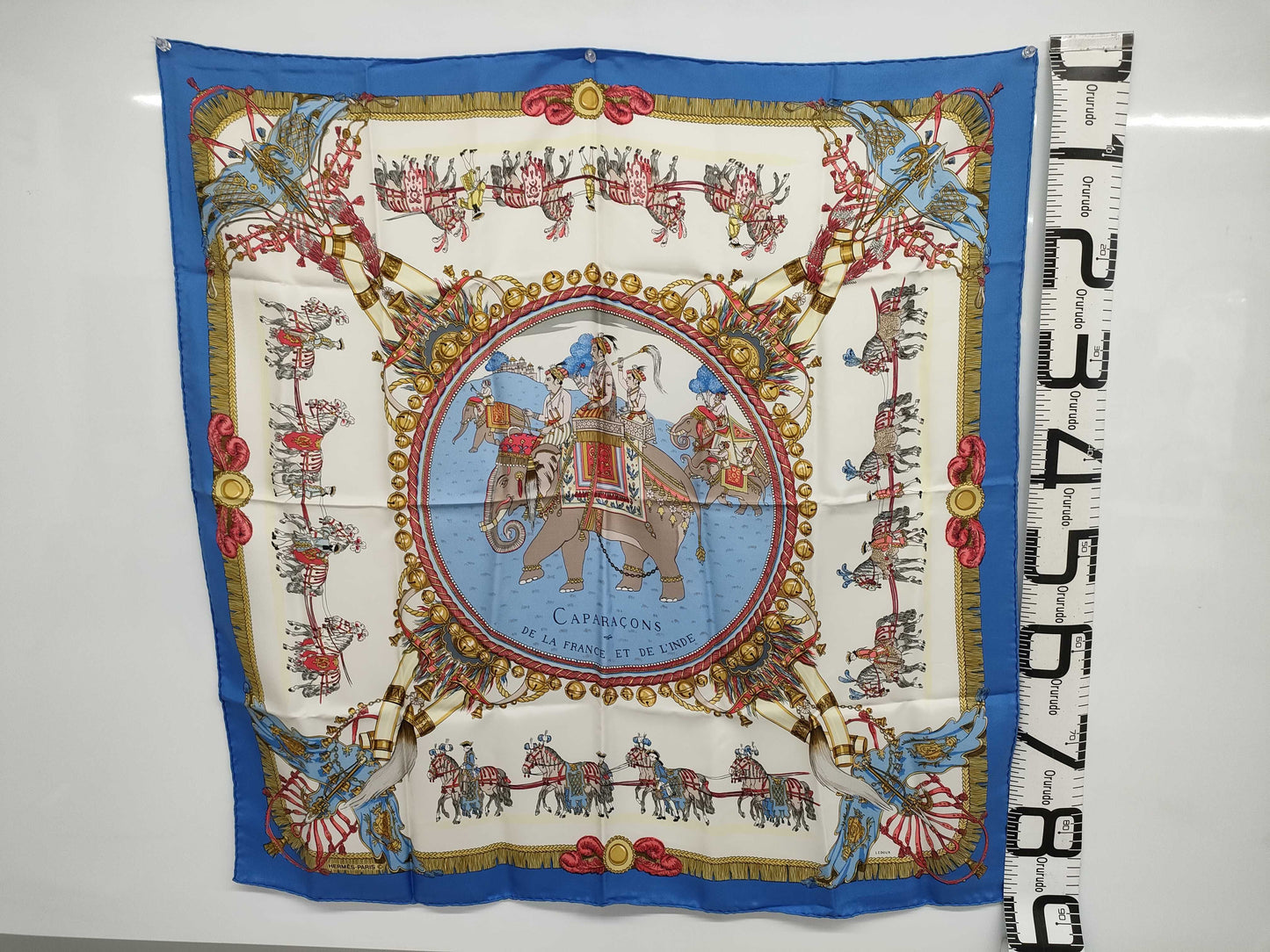 HERMES Carre CAPARACONS scarf