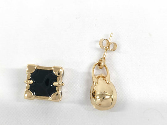 LOUIS VUITTON Boucle de Reuille Earrings