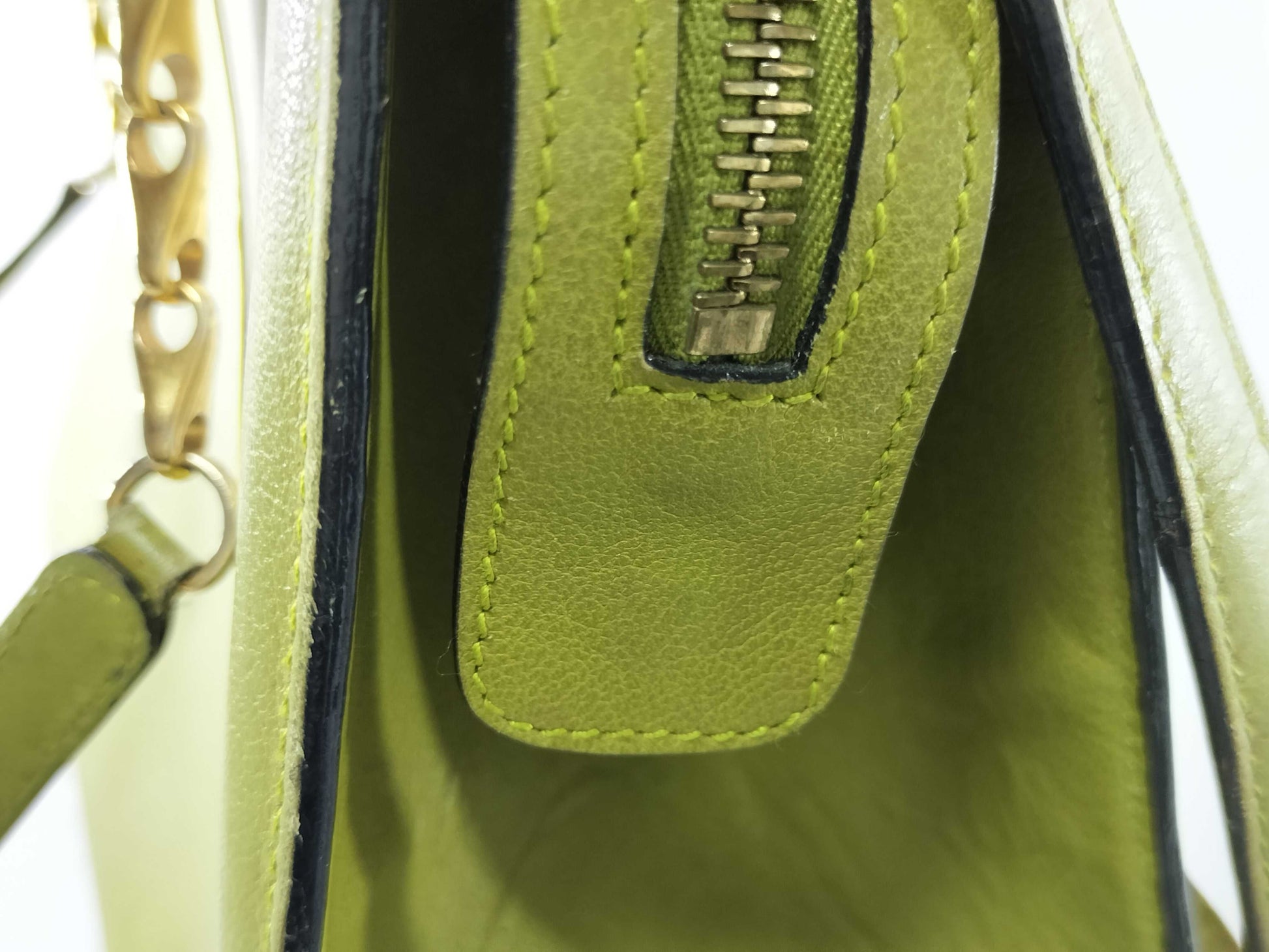CELINE Leather Chain Handbag Handbag
