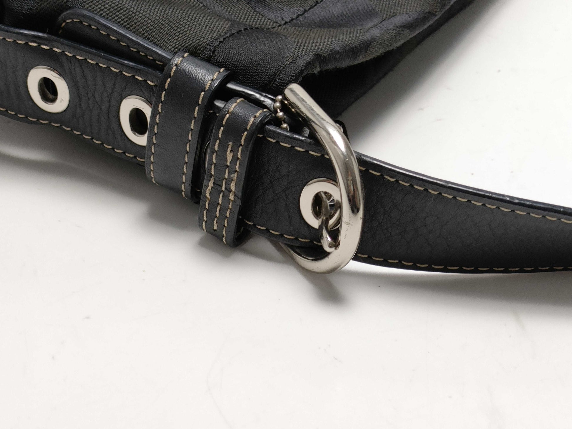 COACH Signature 2-way Shoulder Bag 