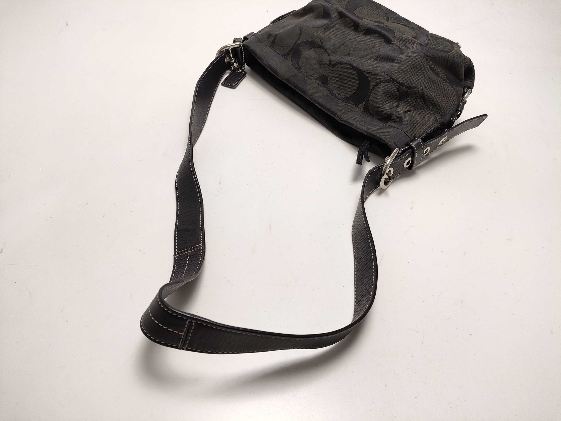 COACH Signature 2-way Shoulder Bag 