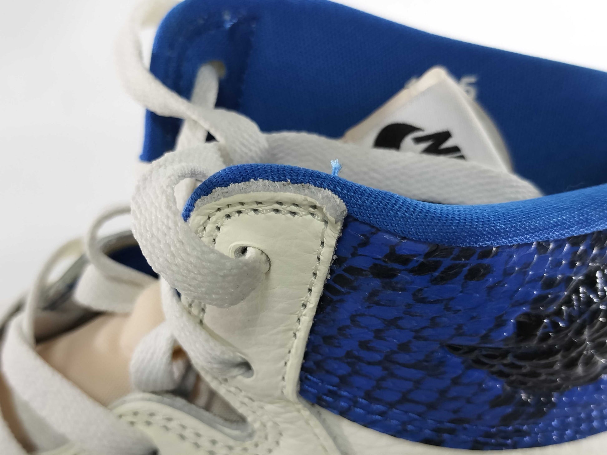 NIKE NIKE JORDAN AIR SHIP PE SP AWAKE sneakers