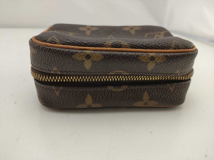LOUIS VUITTON Monogram Truth Wapiti Pouch