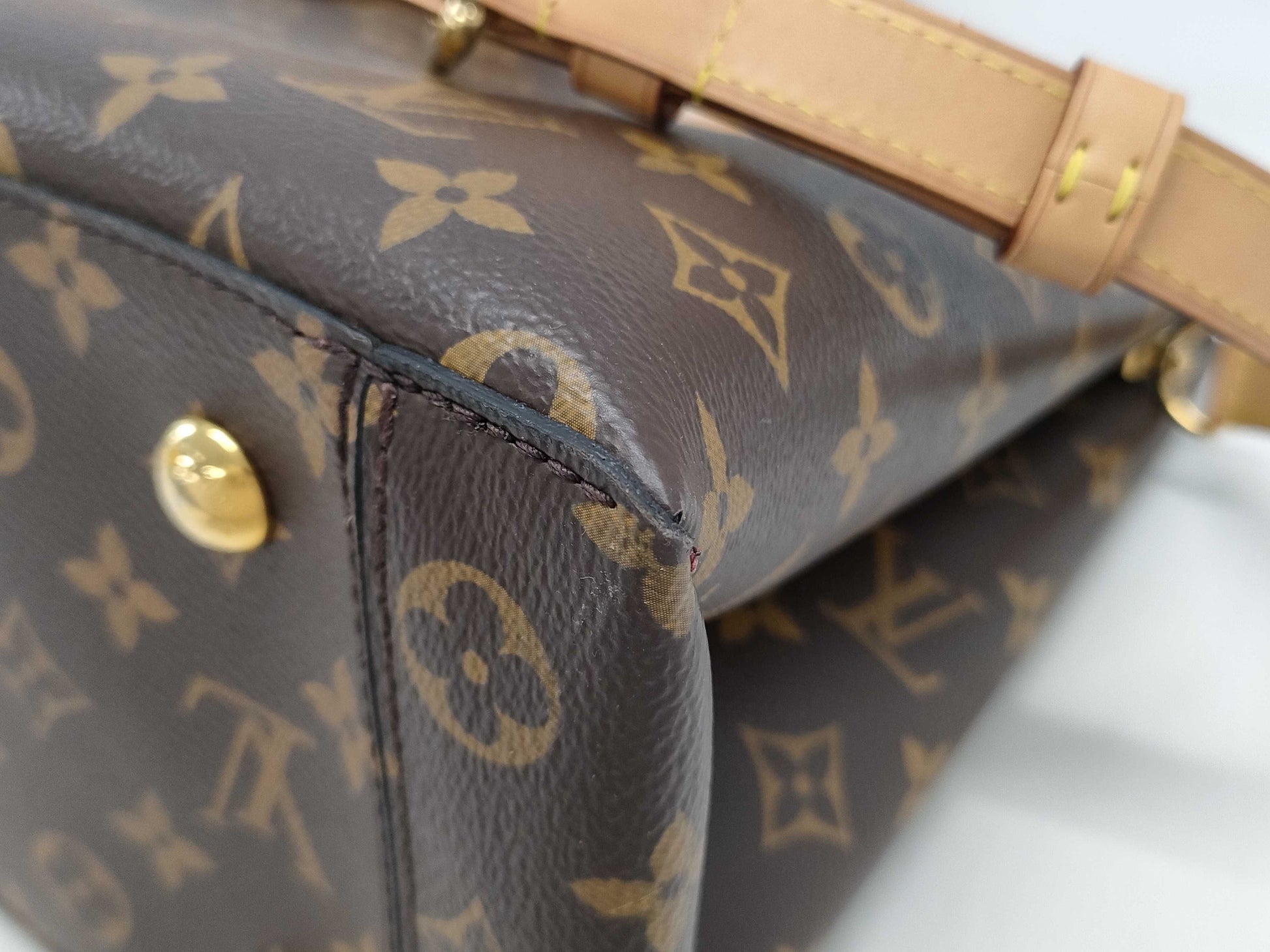 LOUIS VUITTON Monogram M43551 Flower Tote Handbag with Strap