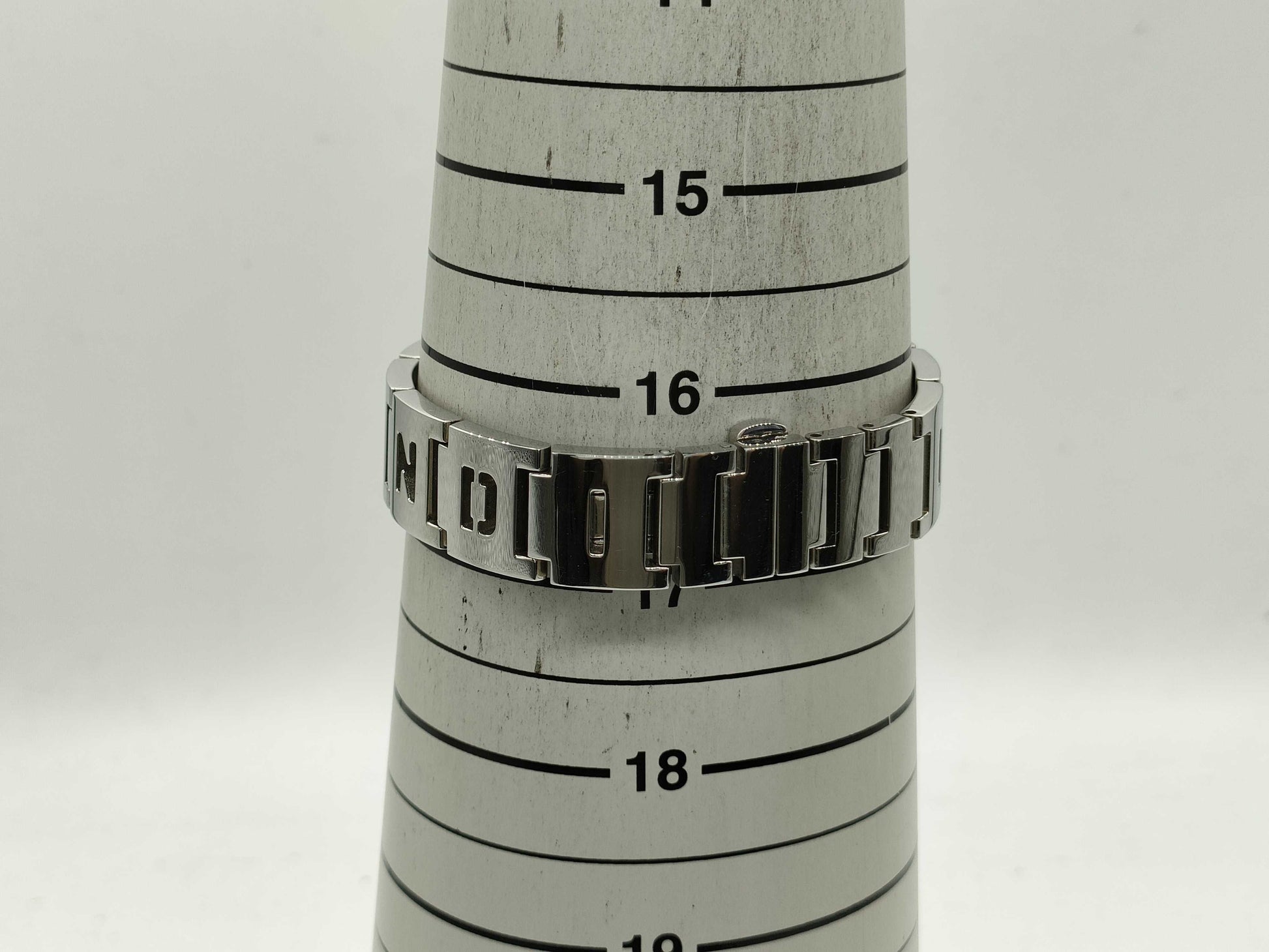 FENDI 3050 Women's Watch