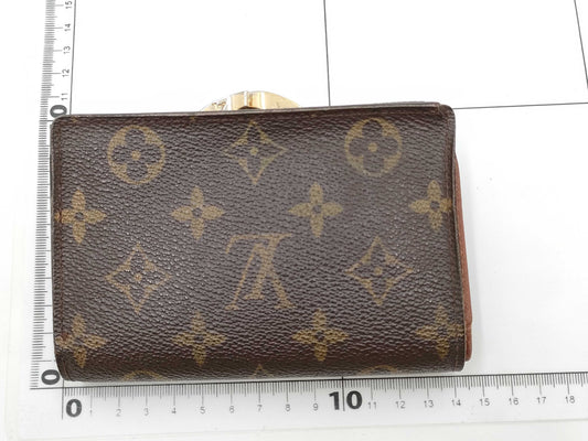 LOUIS VUITTON Monogram Viennois Wallet